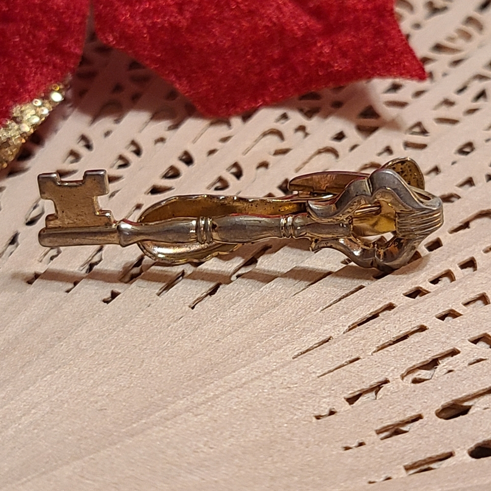 Unique tie clip Key Design Gold